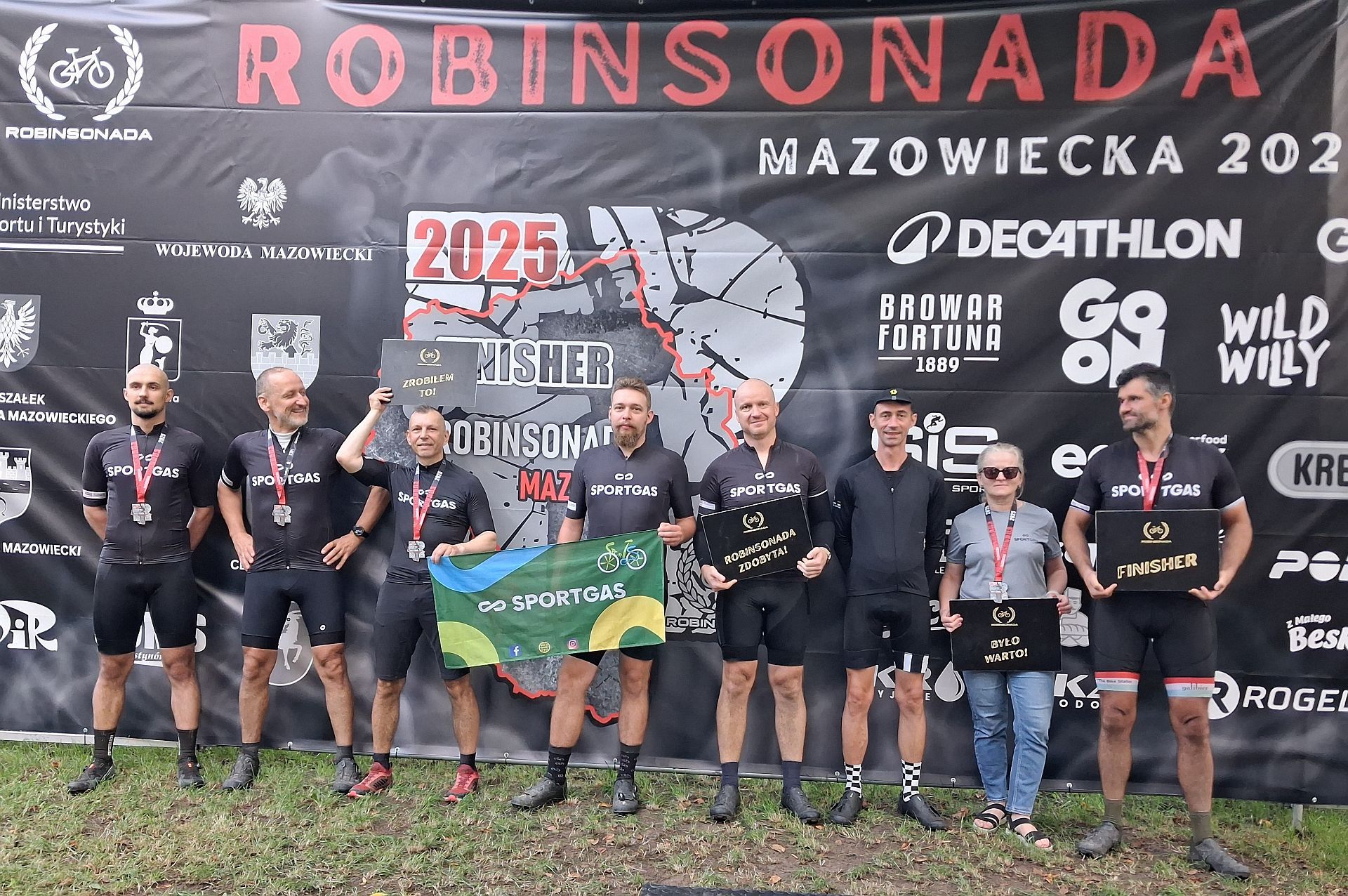 Robinsonada Mazowiecka 2025 - kolarska drużyna Sportgas na trasie kolejnego ultramaratonu